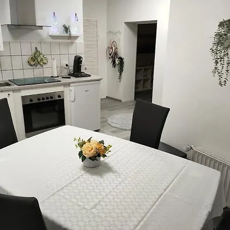 شقة Gemuetliche Einliegerwohnung Im Fachwerkhaus Broeckel